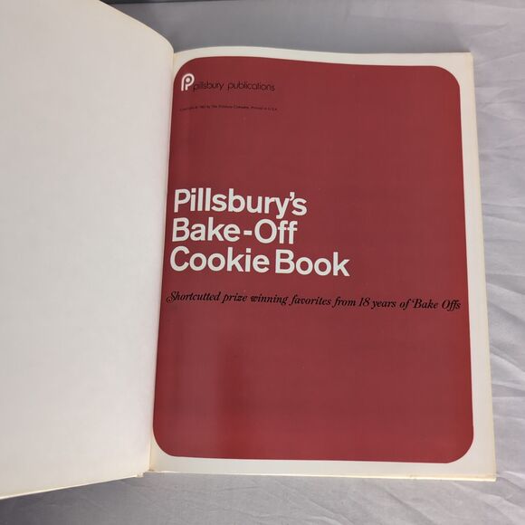 Pillsbury's Bake-Off Cookie Book Prize Winning Favorites Cookbook 1967 - Picture 8 of 12